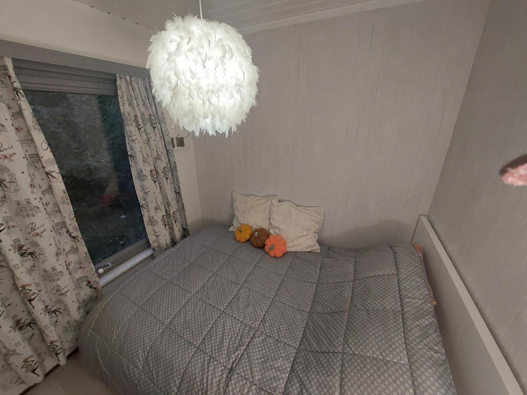 Le Petit Chalet - Bungalow Waulsort Ngoại thất bức ảnh